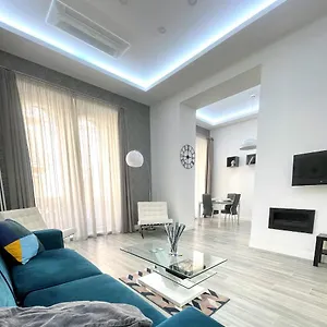  Apartment Duomo Platinum Italy